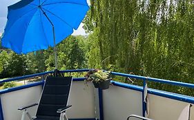 Aquamarin - Charmantes Appartement Mit Balkon